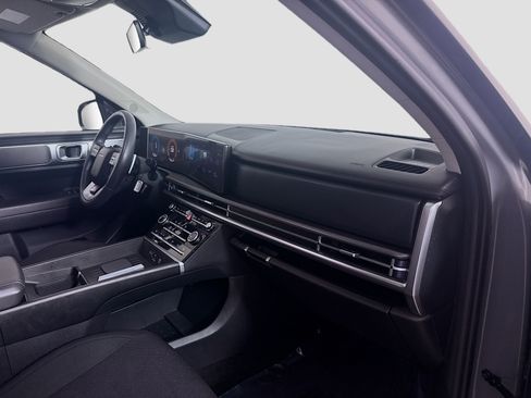 Used 2024 Hyundai Santa Fe SE FWD image 30