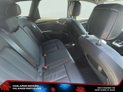 Used 2023 Audi Q4 e-tron Premium Plus w/ Premium Plus RWD image 26