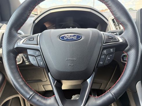 Used 2022 Ford Edge ST-Line w/ Class II Trailer Tow Package AWD/4WD image 25