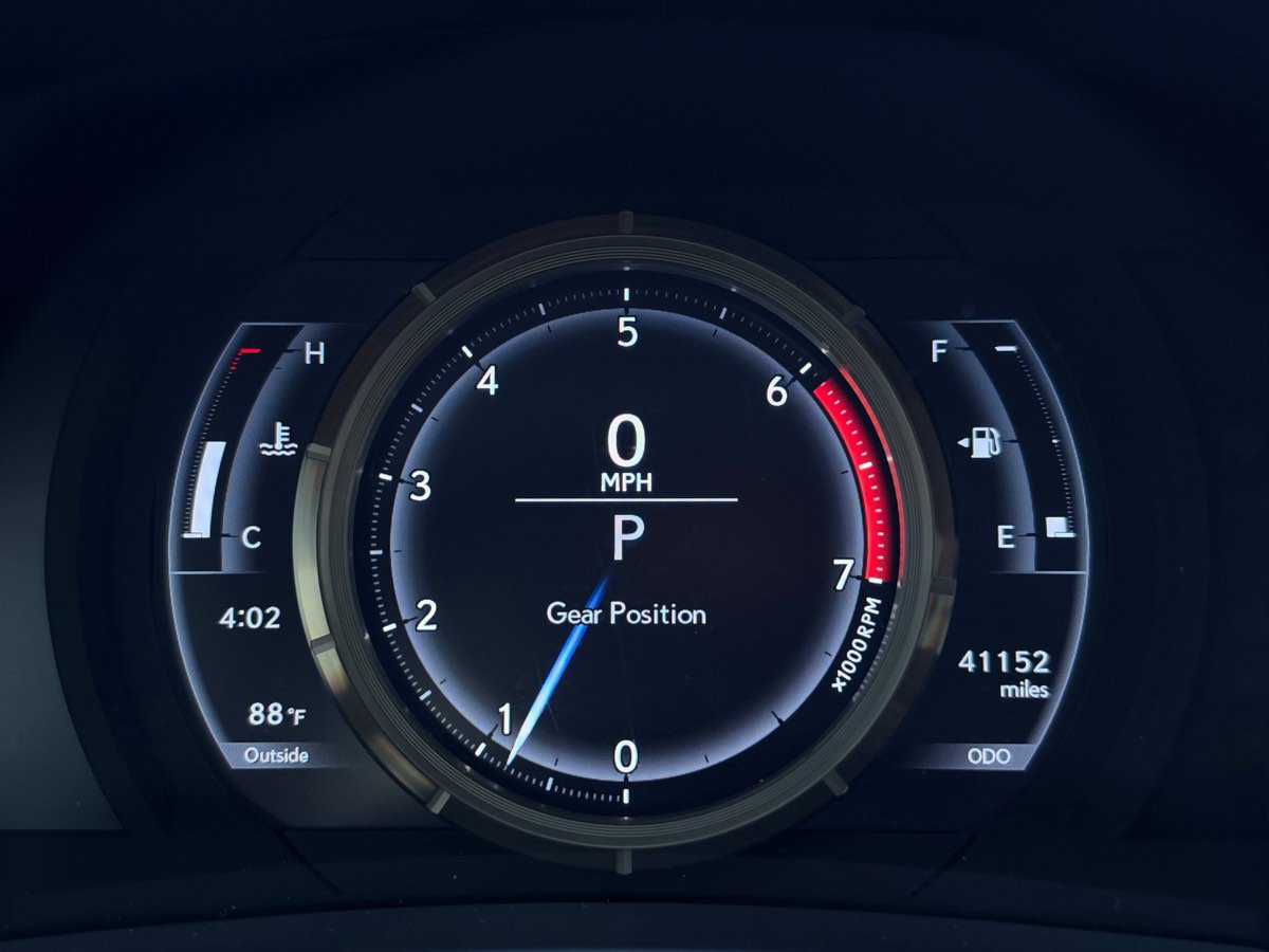 Used 2020 Lexus IS 300 F Sport w/ Blackline Edition RWD image 11