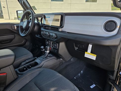 New 2026 Jeep Wrangler Unlimited Sport image 33