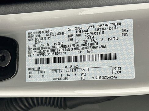 Used 2024 Ford F150 Lariat w/ Equipment Group 502A High AWD/4WD image 12