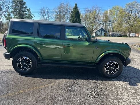 Used 2022 Ford Bronco Outer Banks AWD/4WD image 6