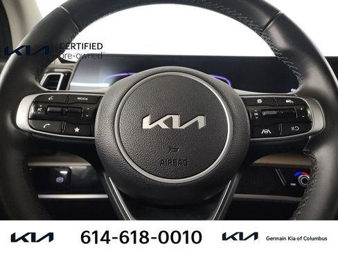 Certified 2025 Kia Sportage EX image 22