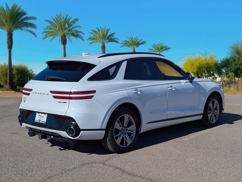 Used 2025 Genesis GV70 3.5T Sport image 5