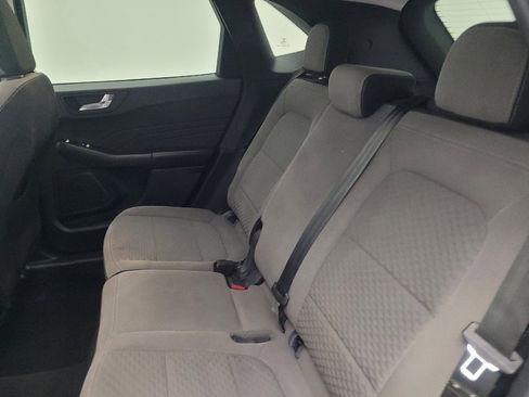 Used 2021 Ford Escape SE FWD image 18