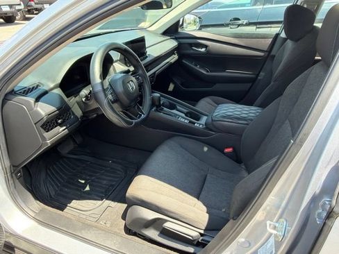 Used 2025 Honda Accord LX image 3
