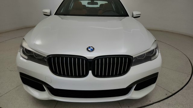 Used 2019 BMW 740i w/ M Sport Package RWD image 24