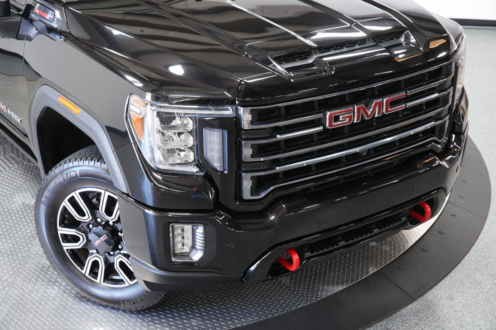Used 2023 GMC Sierra 3500 AT4 w/ AT4 Premium Plus Package AWD/4WD image 60