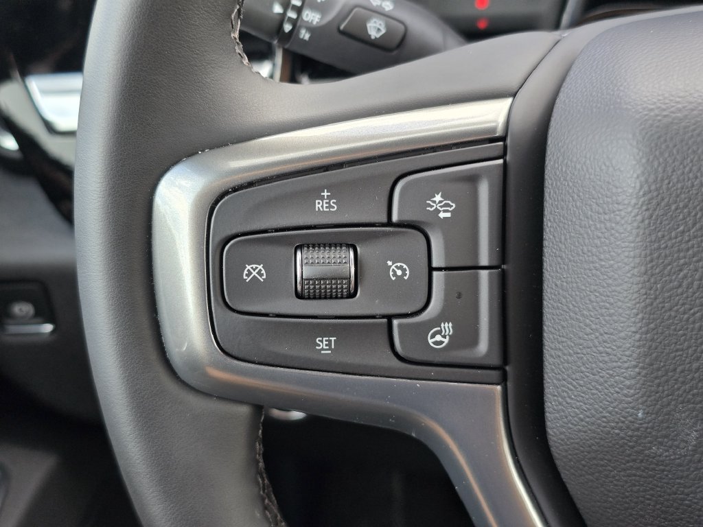 Used 2026 Chevrolet Silverado 1500 LT AWD/4WD image 29