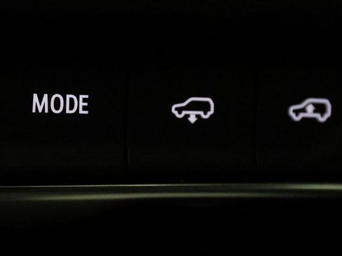 Used 2026 Cadillac Escalade Platinum Sport w/ LPO, Floor Liner Package image 29