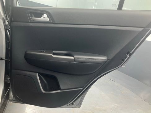 Used 2022 Kia Sportage LX w/ LX AWD Value Edition Package image 27