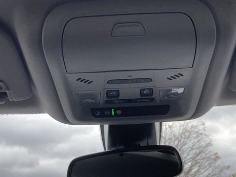 New 2025 Chevrolet Blazer LT image 17