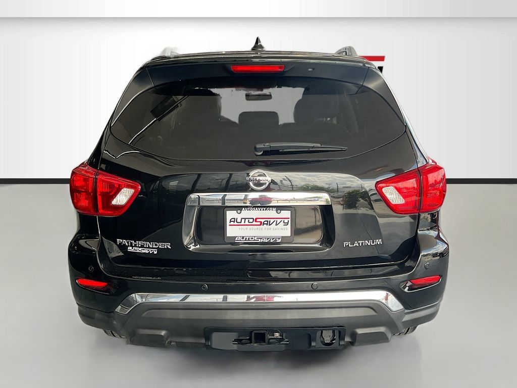 Used 2020 Nissan Pathfinder Platinum FWD image 6
