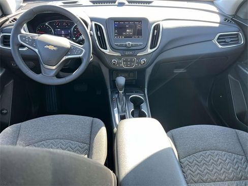 Used 2023 Chevrolet Equinox LT image 14