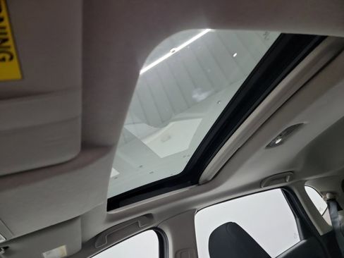 Used 2015 Honda Fit EX image 12