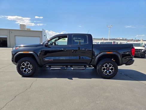 Used 2023 GMC Canyon AT4X AWD/4WD image 3