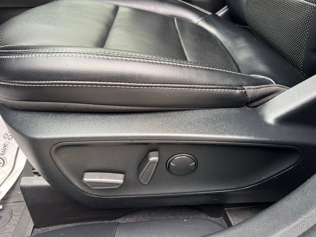 Used 2021 Ford Escape SEL AWD/4WD image 22