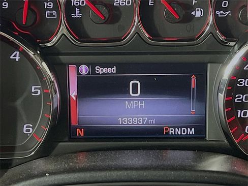 Used 2015 GMC Sierra 1500 SLT w/ SLT Crew Cab Value Package image 13