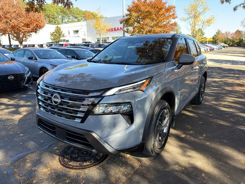 New 2026 Nissan Rogue SV image 3