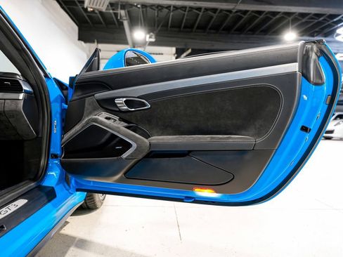 Used 2018 Porsche 911 GT3 RWD image 27