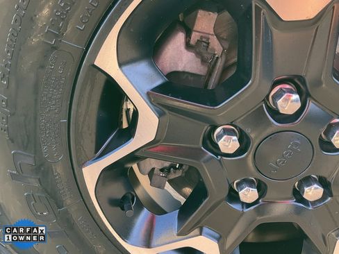 Used 2022 Jeep Wrangler Unlimited Rubicon 4xe w/ Cold Weather Group image 78