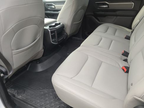 Used 2023 RAM 1500 Big Horn AWD/4WD image 34