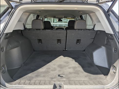 Used 2021 GMC Terrain SLE w/ Driver Convenience Package AWD/4WD image 21