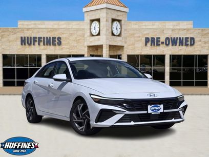 Certified 2024 Hyundai Elantra SEL w/ Convenience Package