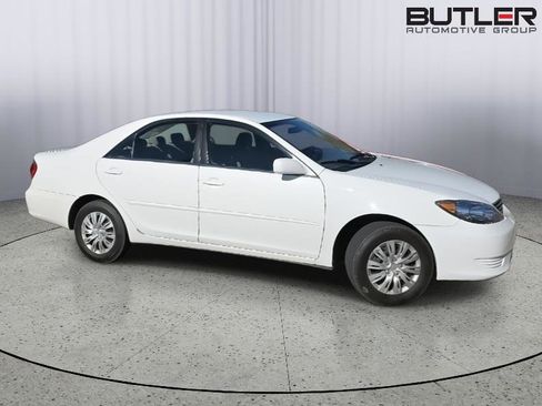 Used 2005 Toyota Camry LE image 4