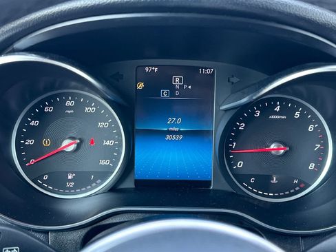 Used 2022 Mercedes-Benz GLC 300 image 25