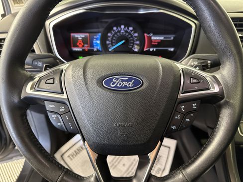 Certified 2019 Ford Fusion SEL image 26