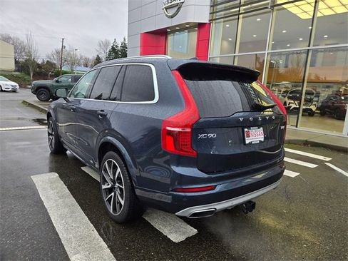 Used 2020 Volvo XC90 T8 Momentum w/ Protection Package image 9