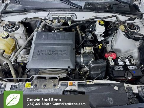Used 2011 Ford Escape XLT w/ 202A Rapid Spec Order Code image 27
