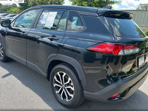 Used 2024 Toyota Corolla Cross AWD Hybrid image 7