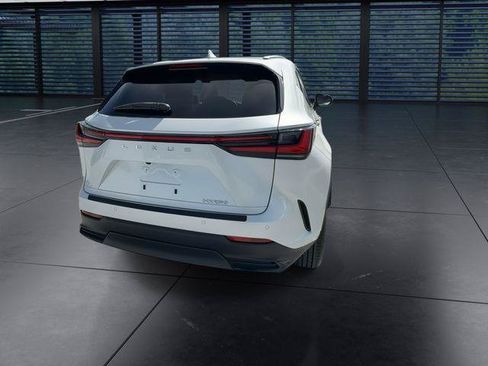 Certified 2025 Lexus NX 250 FWD w/ Accessory Package (Z2) image 7