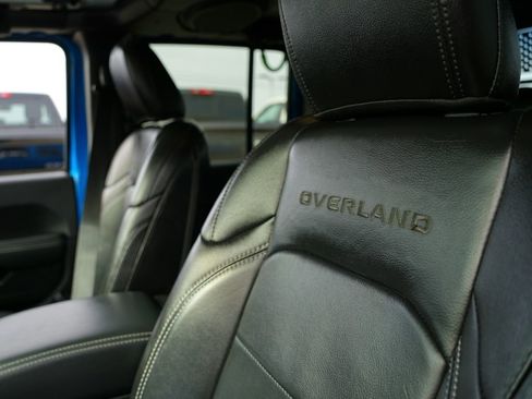 Used 2020 Jeep Gladiator Overland w/ Popular Equipment Package image 20