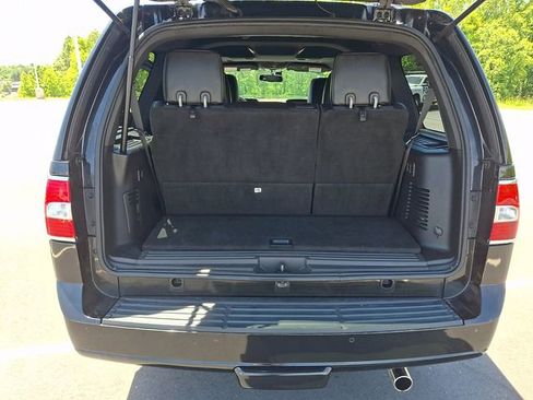 Used 2013 Lincoln Navigator 4WD w/ HD Trailer Tow Pkg image 29