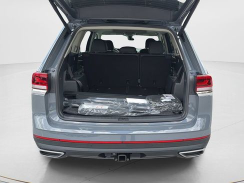 New 2026 Volkswagen Atlas SE FWD image 10