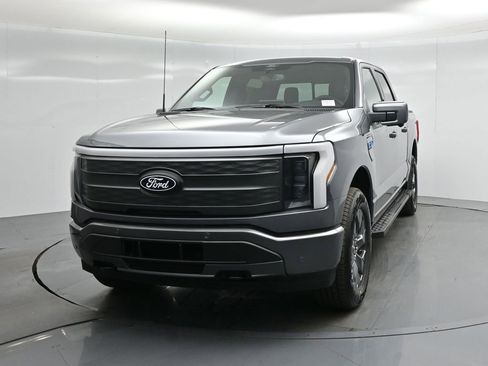New 2025 Ford F150 Lightning Lariat image 55