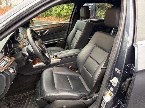 Used 2016 Mercedes-Benz E 350 Sedan image 27