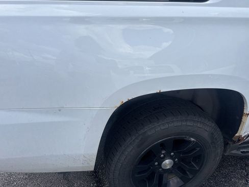 Used 2016 Chevrolet Suburban LT w/ Max Trailering Package image 9