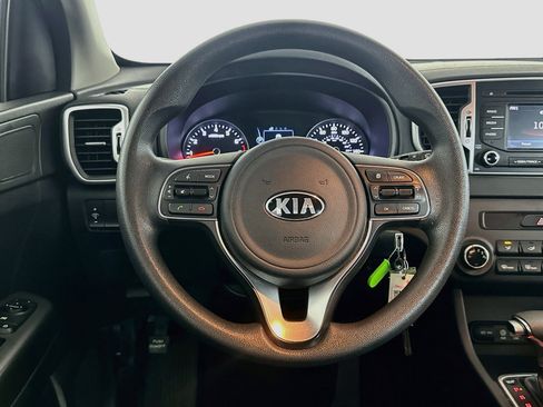 Used 2018 Kia Sportage LX FWD image 17