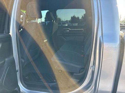 Used 2021 RAM 1500 Big Horn AWD/4WD image 18