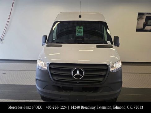 New 2025 Mercedes-Benz Sprinter 2500 image 2