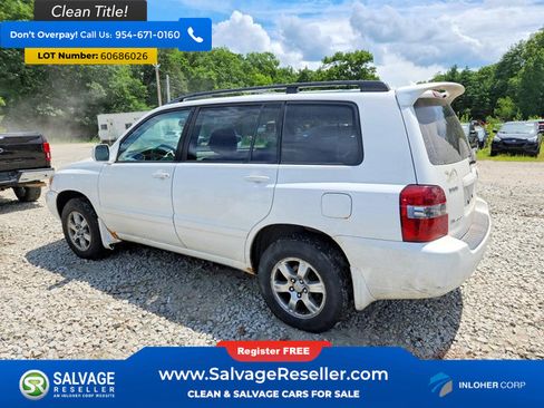 Used 2004 Toyota Highlander 4WD V6 image 3