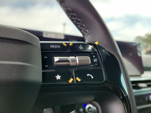 New 2026 Kia Sorento SX Prestige image 25