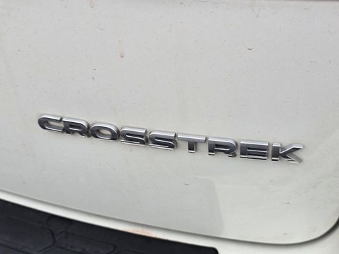 Used 2023 Subaru Crosstrek 2.0i Premium image 9