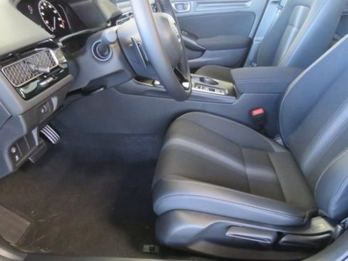 Used 2023 Honda Civic Sport image 22