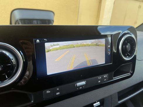 New 2025 Mercedes-Benz Sprinter 2500 image 15